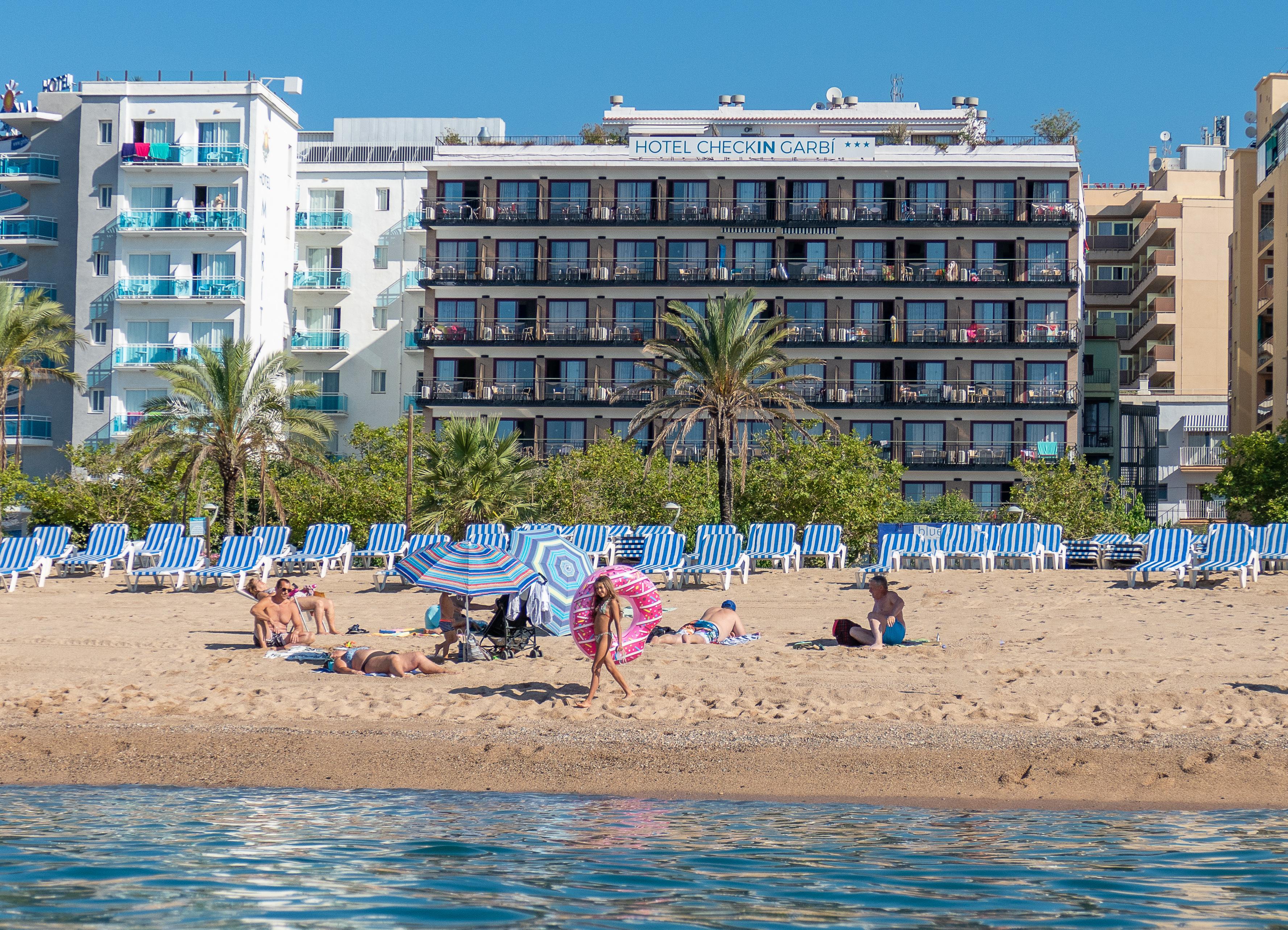 Checkin Garbi Ξενοδοχείο Καλέλα Εξωτερικό φωτογραφία